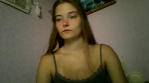 Snapshot of happyemily18 chatting on October 29, 2025, 11:56 am happyemily online show from October 29, 2025, 11:56 am