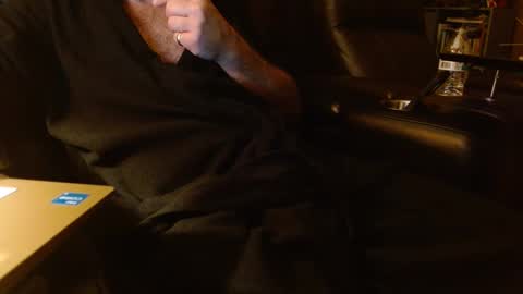 Jhonassmann12 online show from December 10, 2024, 8:40 am