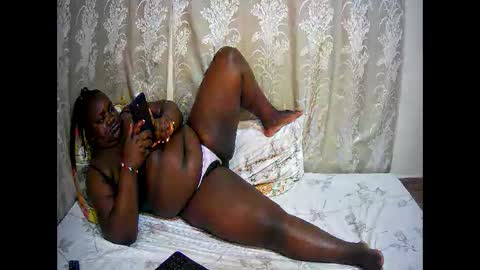 happysonia online show from October 24, 2025, 12:34 pm