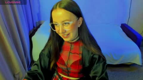 Stephanie online show from May 22, 2026, 6:13 pm