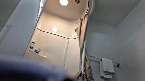 Snapshot of happysunshine4319 chatting on March 13, 2026, 11:39 am happysunshine4319 online show from March 13, 2026, 11:39 am