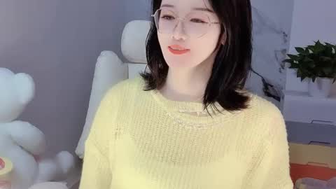 Snapshot of happysweetie168 chatting on December 2, 2024, 2:31 am Daisy online show from December 2, 2024, 2:31 am