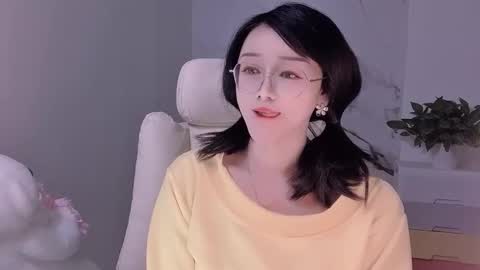 Snapshot of happysweetie168 chatting on January 20, 2025, 7:04 am Daisy online show from January 20, 2025, 7:04 am