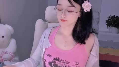 Snapshot of happysweetie168 chatting on January 24, 2025, 6:46 pm Daisy online show from January 24, 2025, 6:46 pm