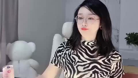 Snapshot of happysweetie168 chatting on March 1, 2025, 4:58 am Daisy online show from March 1, 2025, 4:58 am