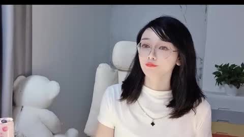 Snapshot of happysweetie168 chatting on March 4, 2025, 7:19 am Daisy online show from March 4, 2025, 7:19 am