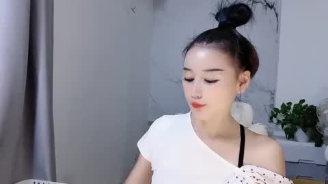 happysweety1688 online show from October 10, 2025, 5:50 am