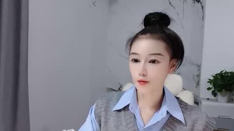 happysweety1688 online show from December 5, 2025, 7:39 am