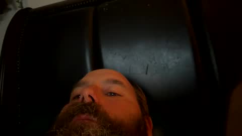 Snapshot of hard4u69091983 chatting on February 2, 2026, 5:17 am Hard4u69 online show from February 2, 2026, 5:17 am