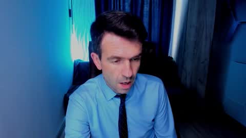 Steve online show from October 23, 2025, 11:31 am