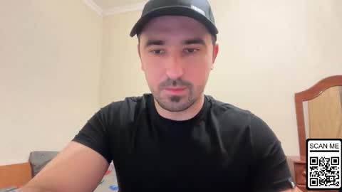 Snapshot of hard_to_obey chatting on January 14, 2026, 5:29 pm Vadim online show from January 14, 2026, 5:29 pm