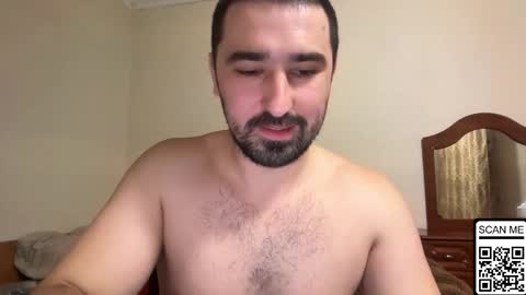 Snapshot of hard_to_obey chatting on February 6, 2026, 6:33 pm Vadim online show from February 6, 2026, 6:33 pm