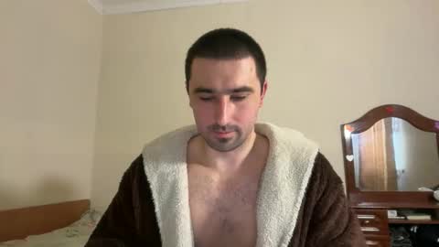 Snapshot of hard_to_obey chatting on February 14, 2026, 2:14 pm Vadim online show from February 14, 2026, 2:14 pm