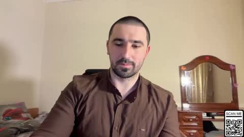 Snapshot of hard_to_obey chatting on February 24, 2026, 6:39 pm Vadim online show from February 24, 2026, 6:39 pm