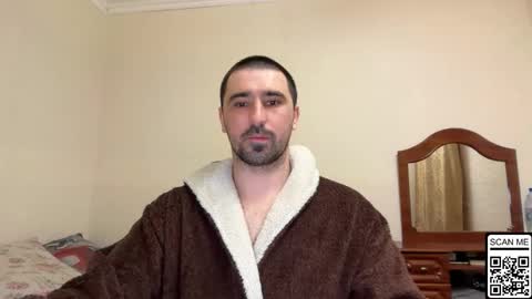 Snapshot of hard_to_obey chatting on March 10, 2026, 8:14 pm Vadim online show from March 10, 2026, 8:14 pm