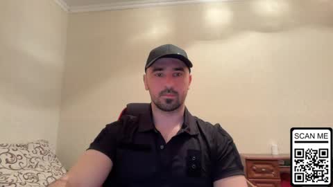 Snapshot of hard_to_obey chatting on April 27, 2026, 6:06 pm Vadim online show from April 27, 2026, 6:06 pm
