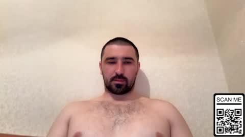 Snapshot of hard_to_obey chatting on May 5, 2026, 7:11 pm Vadim online show from May 5, 2026, 7:11 pm