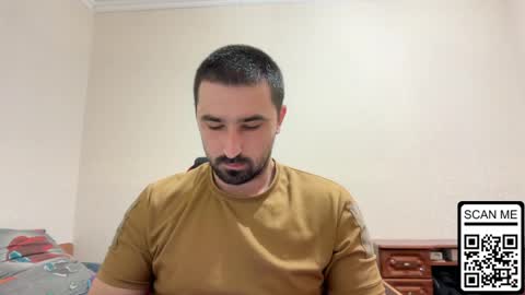 Snapshot of hard_to_obey chatting on May 23, 2026, 11:25 am Vadim online show from May 23, 2026, 11:25 am