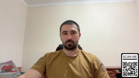 Snapshot of hard_to_obey chatting on May 26, 2026, 5:53 pm Vadim online show from May 26, 2026, 5:53 pm