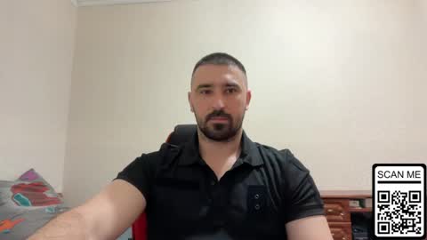 Snapshot of hard_to_obey chatting on May 27, 2026, 6:05 pm Vadim online show from May 27, 2026, 6:05 pm