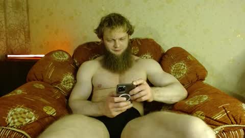 Valentino Hard online show from October 13, 2025, 9:15 pm