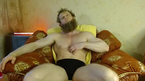 Valentino Hard online show from December 3, 2025, 8:00 am