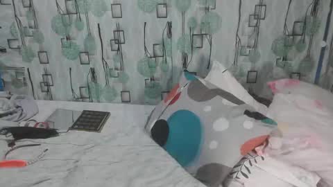 hardcore11inches online show from December 26, 2024, 12:27 pm