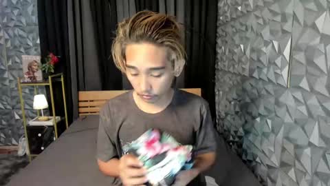 Snapshot of hardcore_julius69 chatting on March 8, 2025, 5:17 am prance online show from March 8, 2025, 5:17 am