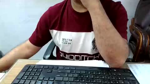 hardfeelling3 online show from November 5, 2025, 5:07 am