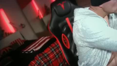 MATTSTEEL - ITALIAN STALLION online show from December 23, 2024, 1:29 am