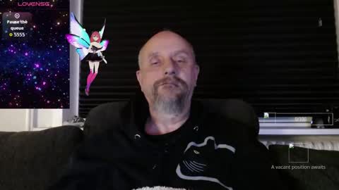 Snapshot of hardmrlazy chatting on November 19, 2025, 7:14 pm MrLazy online show from November 19, 2025, 7:14 pm