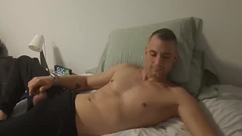 Snapshot of hardnstyle chatting on February 21, 2026, 5:25 pm HARD AND STYLE online show from February 21, 2026, 5:25 pm