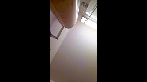 hardone00000 online show from May 31, 2026, 8:21 am
