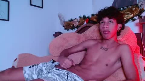 Snapshot of haresandpame_mds chatting on December 7, 2024, 12:45 pm Hares online show from December 7, 2024, 12:45 pm