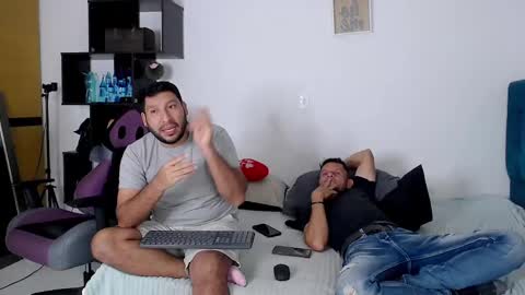 A X E L online show from December 6, 2024, 2:17 pm