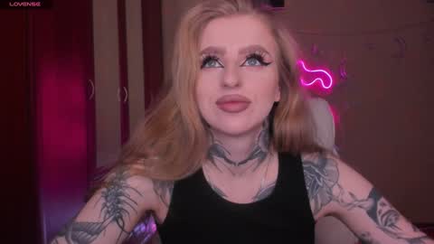 Snapshot of harley_kimm chatting on December 26, 2024, 4:53 am Julia online show from December 26, 2024, 4:53 am