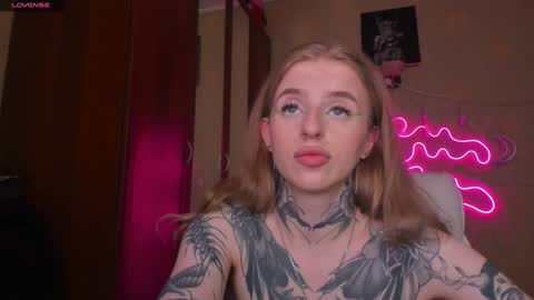 Snapshot of harley_kimm chatting on January 18, 2025, 7:59 am Julia online show from January 18, 2025, 7:59 am