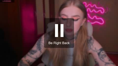 Snapshot of harley_kimm chatting on January 21, 2025, 5:16 am Julia online show from January 21, 2025, 5:16 am