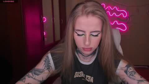 Snapshot of harley_kimm chatting on January 27, 2025, 5:03 am Julia online show from January 27, 2025, 5:03 am