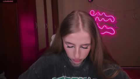 Snapshot of harley_kimm chatting on February 13, 2025, 5:26 am Julia online show from February 13, 2025, 5:26 am