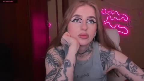 Snapshot of harley_kimm chatting on March 12, 2025, 5:46 am Julia online show from March 12, 2025, 5:46 am
