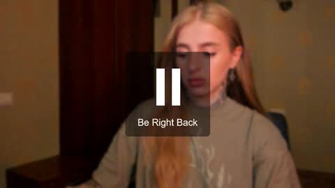 Snapshot of harley_kimm chatting on September 14, 2025, 5:39 am Julia online show from September 14, 2025, 5:39 am