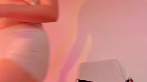 Annie online show from December 19, 2024, 9:07 am