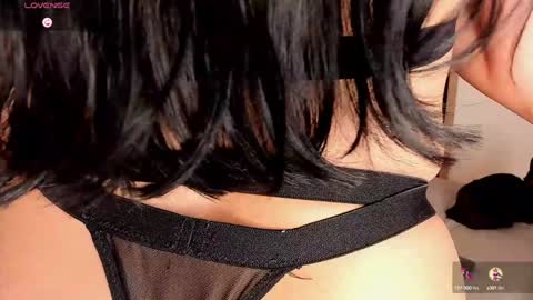     online show from December 6, 2024, 1:18 am