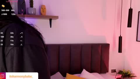 Snapshot of harmonybabe_ chatting on September 15, 2025, 11:21 am Harmony online show from September 15, 2025, 11:21 am