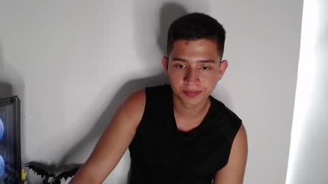 Snapshot of harold_18_ chatting on October 16, 2025, 8:10 pm harold_18_ online show from October 16, 2025, 8:10 pm