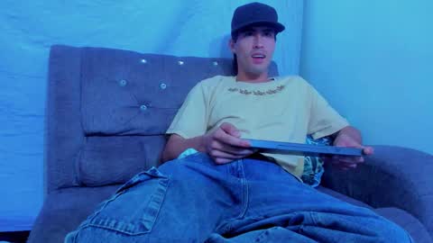 Snapshot of harold_999 chatting on March 1, 2026, 7:32 am harold_999 online show from March 1, 2026, 7:32 am