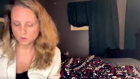 Innocent Temptations online show from May 1, 2026, 6:12 pm