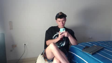 Snapshot of harry_brown2324 chatting on November 17, 2025, 12:44 pm Sebastian online show from November 17, 2025, 12:44 pm