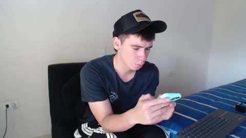 Snapshot of harry_brown2324 chatting on November 18, 2025, 2:32 pm Sebastian online show from November 18, 2025, 2:32 pm